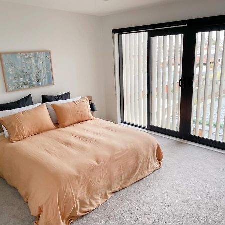 Sunny Beachside Home Orewa Exterior foto